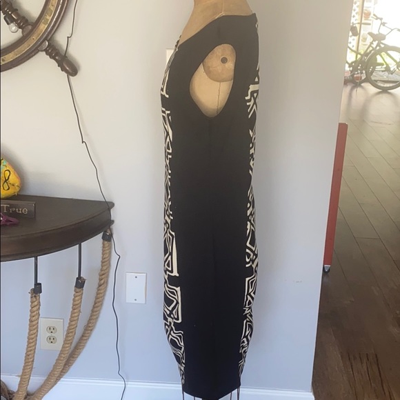 Midi dress with slimming pattern - Picture 3 of 4